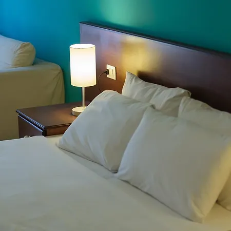 Ξενοδοχείο Akileda 3*