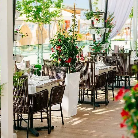 Akileda 3* Kryemedhej