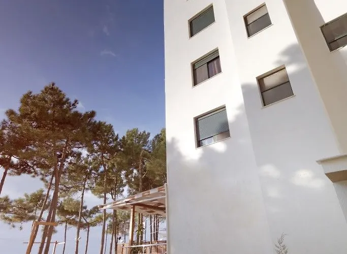 Ξενοδοχείο Akileda Kryemëdhej